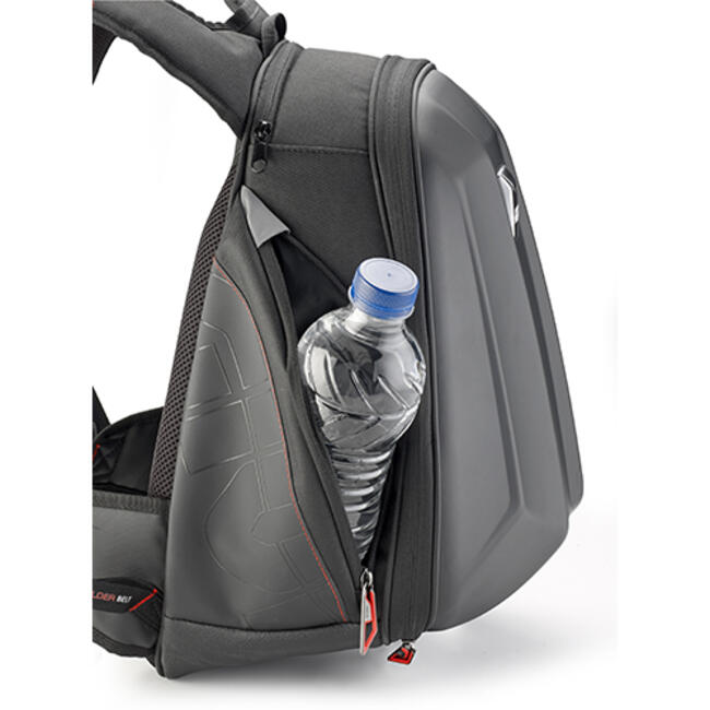 St606 Zaino Con Guscio Termoformato, Capacità 22 Litri.