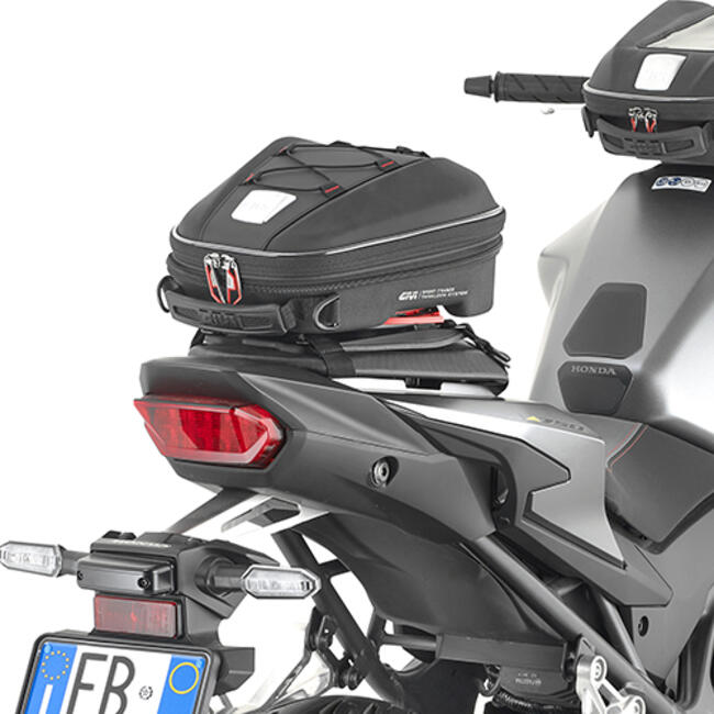 Borsa Da Sella/serbatoio T- Sport Espandibile Termoformata, Capacità 6 Litri St610+