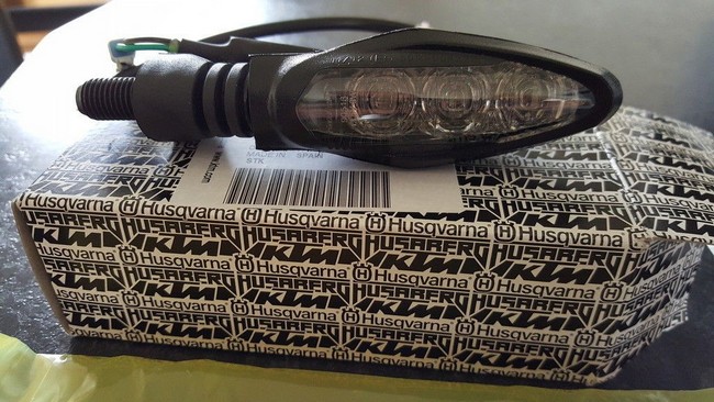 Ktm Freccia A Led Turn Signal Ant. Dx Post. Sx Adventure 1190 R 60314026000